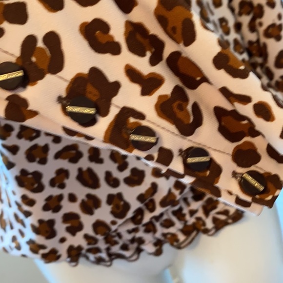 Tory Burch Darlene Leopard Tie Front Blouse - Picture 4 of 10